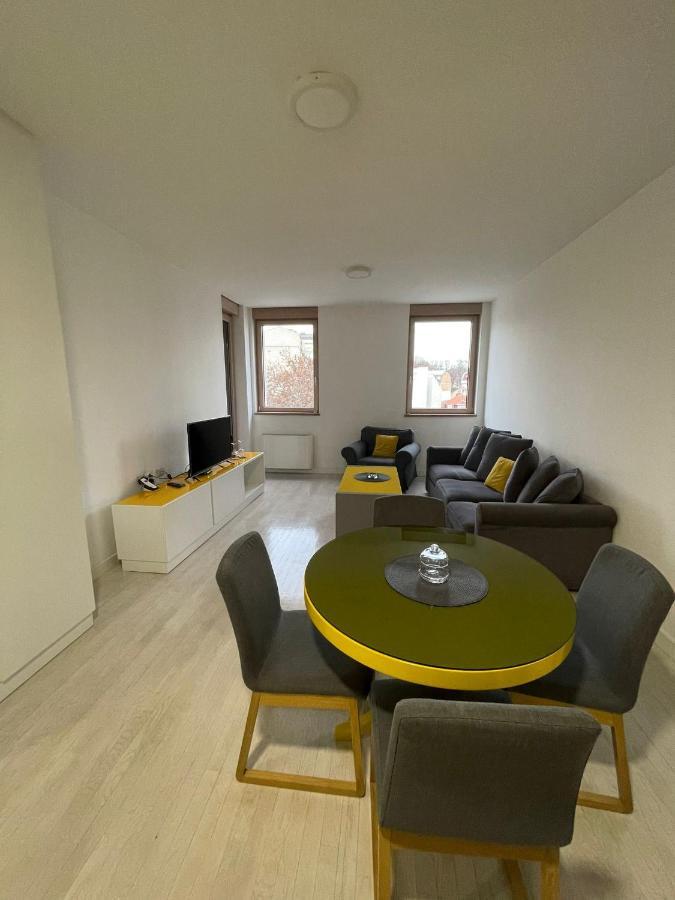 Iskra Apartment Beograd Bagian luar foto